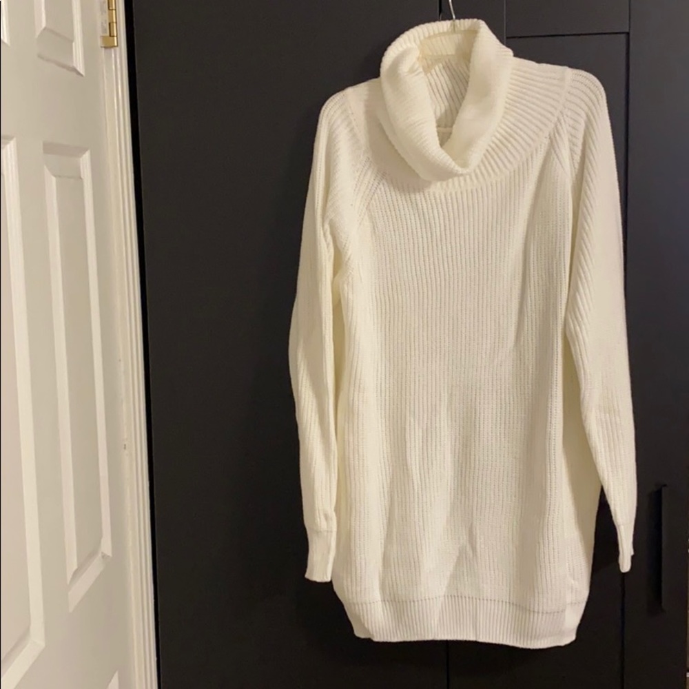 White Turtle Neck with side pockets